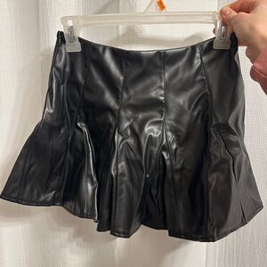 Windsor Sleek Black Mini Skirt